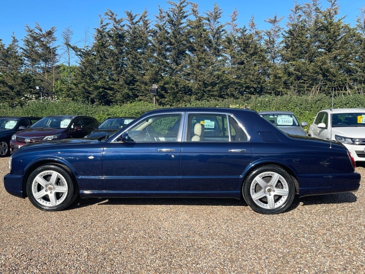 MotorSync | Bentley Arnage 6.8 LWB Saloon 4dr