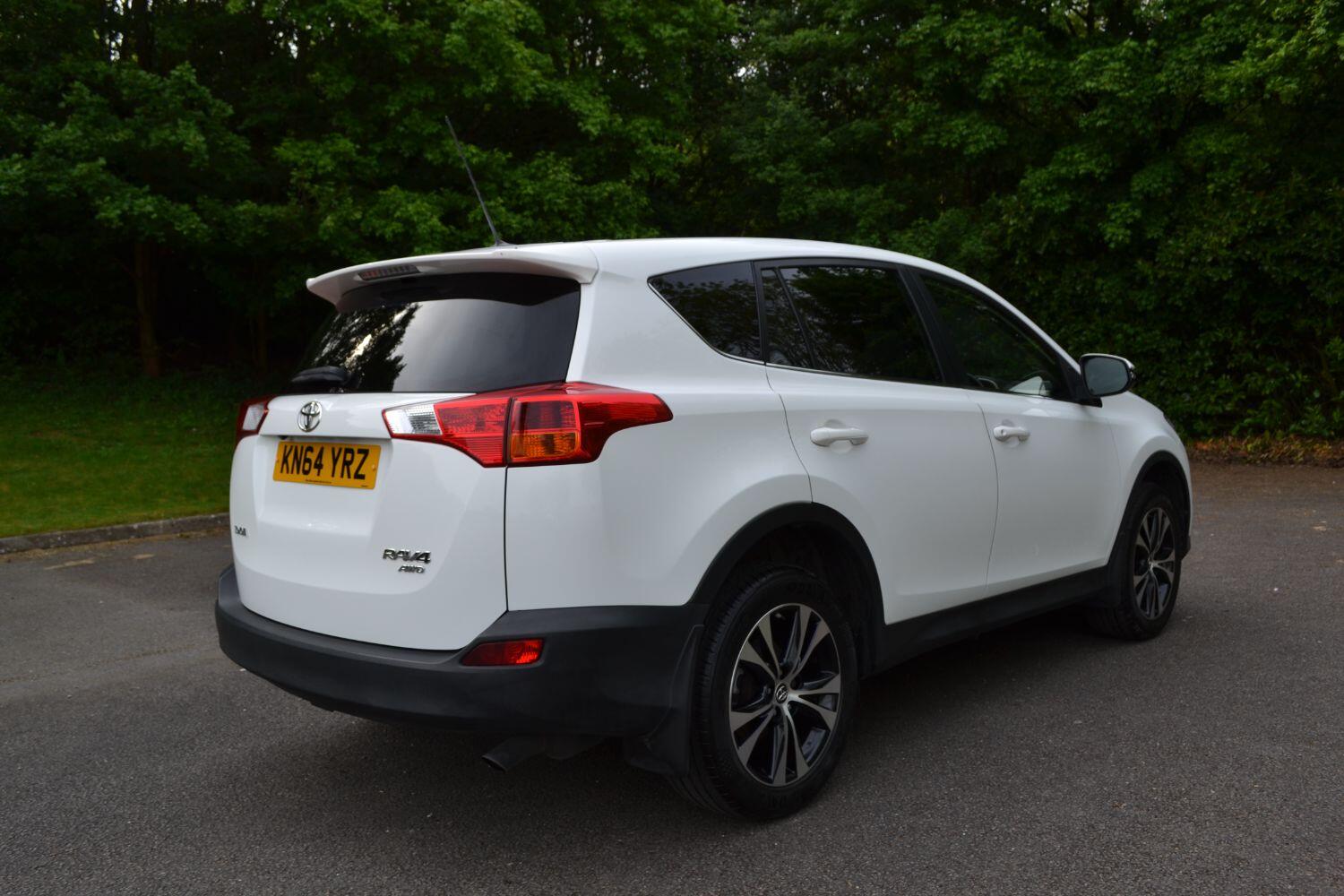 MotorSync | KN64YRZ TOYOTA RAV4 SUV 2.0 D-4D Icon (2014/64)